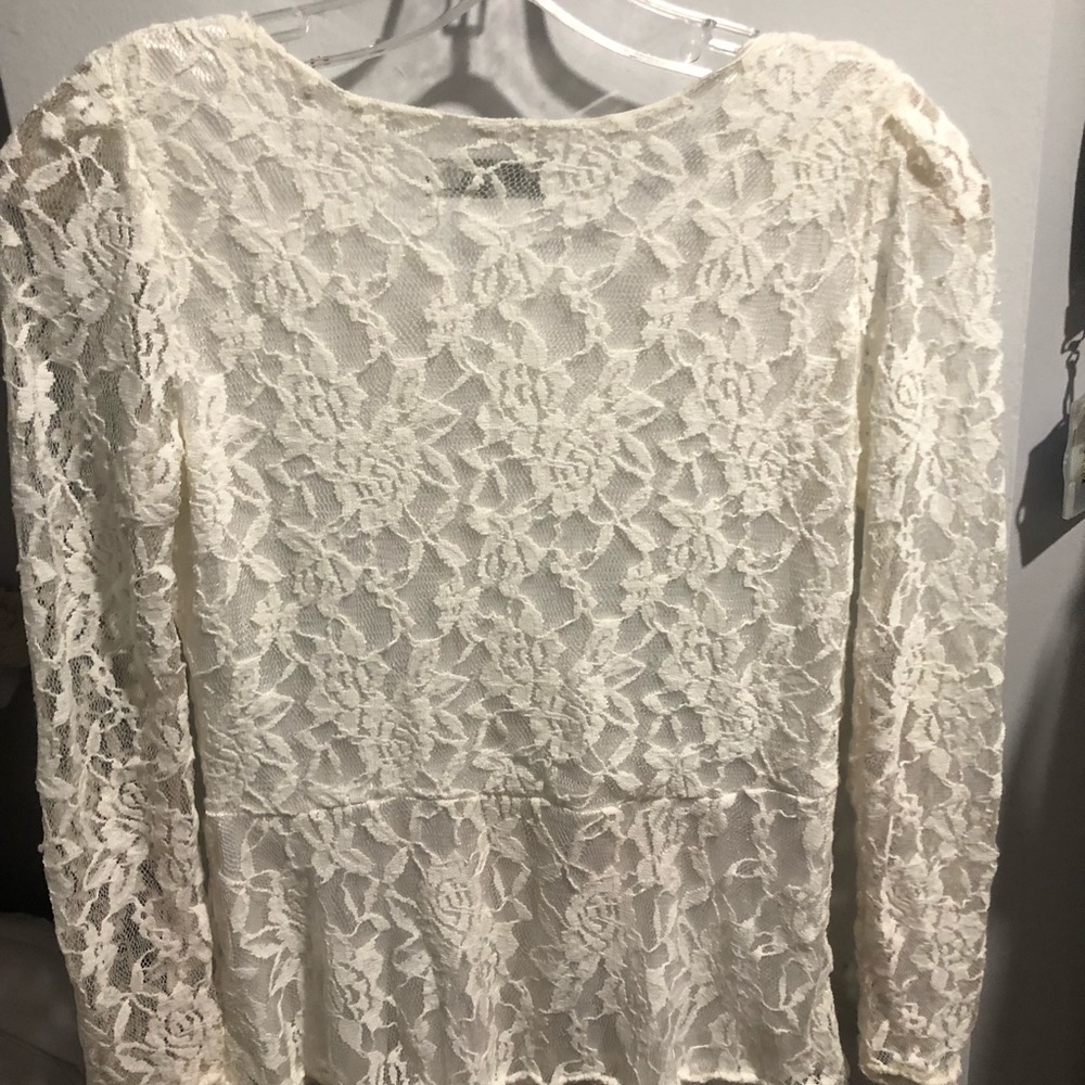 Lace long sleeve blouse